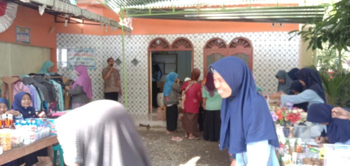 BAZAR ROMADHON KELOMPOK WANITA TANI (KWT) SRI TANJUNG 02