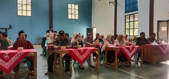 Musyawarah Masyarakat Desa (MMD) Tanjungsari Kecamatan Petanahan: Kolaborasi KKN Universitas Muhammadiyah Gombong dan Kader Desa untuk Pencegahan Hipertensi dan Diabetes 02