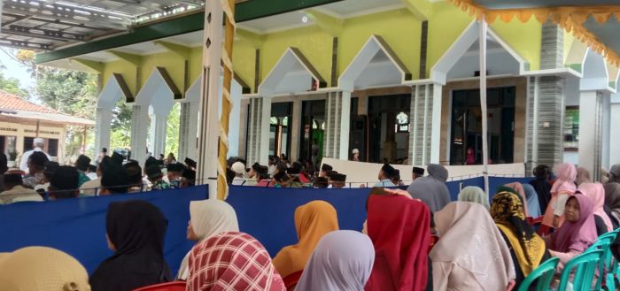 Peringatan Maulid Nabi di Masjid Al Maksum, Dukuh Mentasari, Desa Tanjungsari, Kecamatan Petanahan dengan Tema 