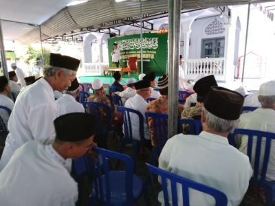 MEMPERINGATI SELAPANAN THARIQAH NAQSHBANDIYAH 3 KECAMATAN DI MASJID AL IKHLAS DUKUH PEJATEN